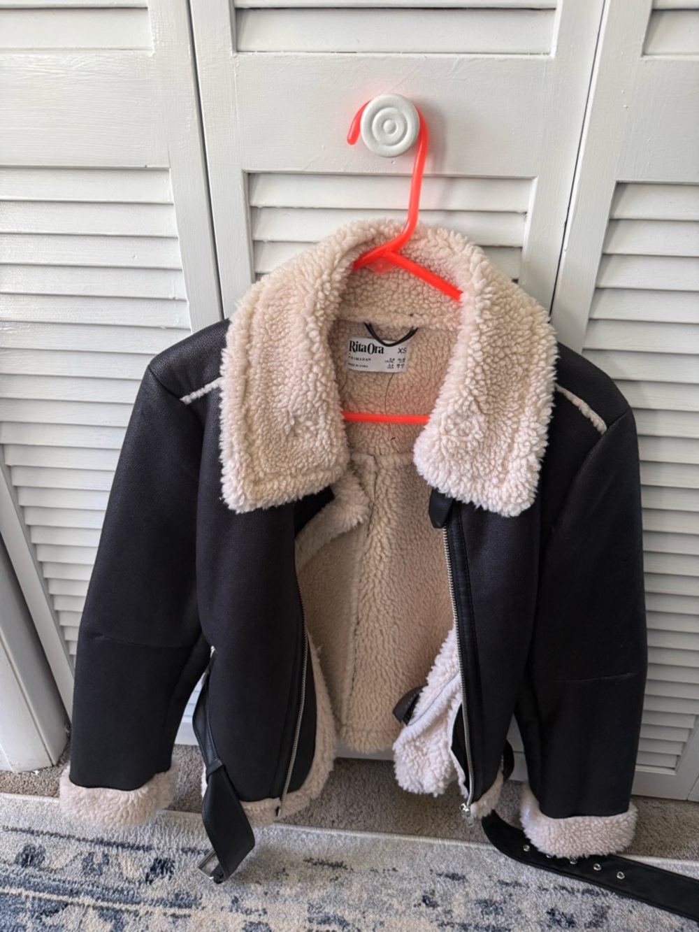 Women’s Black Leather Jacket with Cream Sherpa Lining